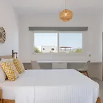 Yara *